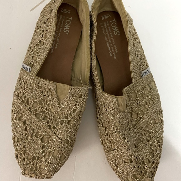 Toms Shoes - Toms gold embroidered slip on